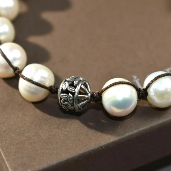 Silpada Vintage Sterling Silver & Genuine Large Pearls Brown Corded Bracelet - Picture 3 of 7